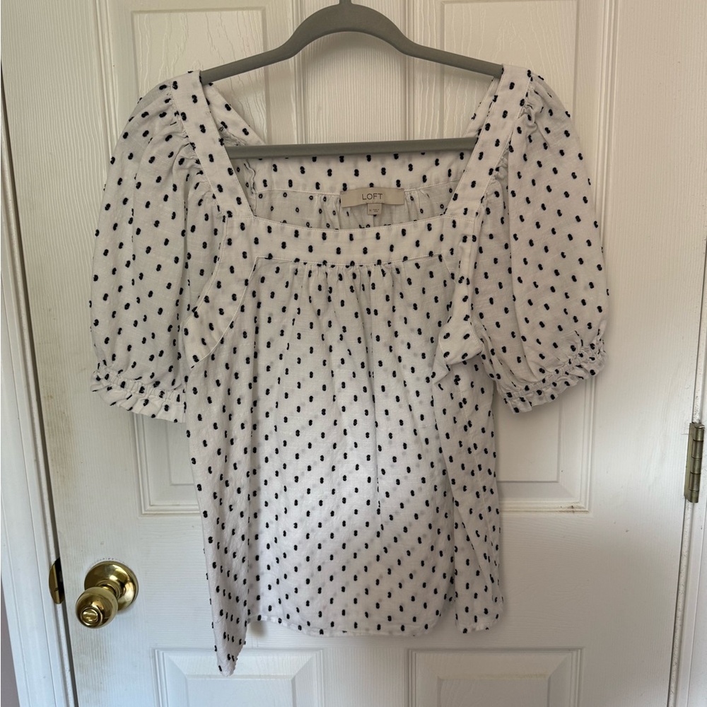 LOFT White and Black Puff Sleeve Blouse